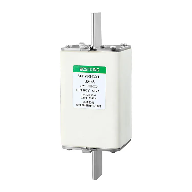 Како работат фотоволтаичните осигурувачи од 1500VDC?